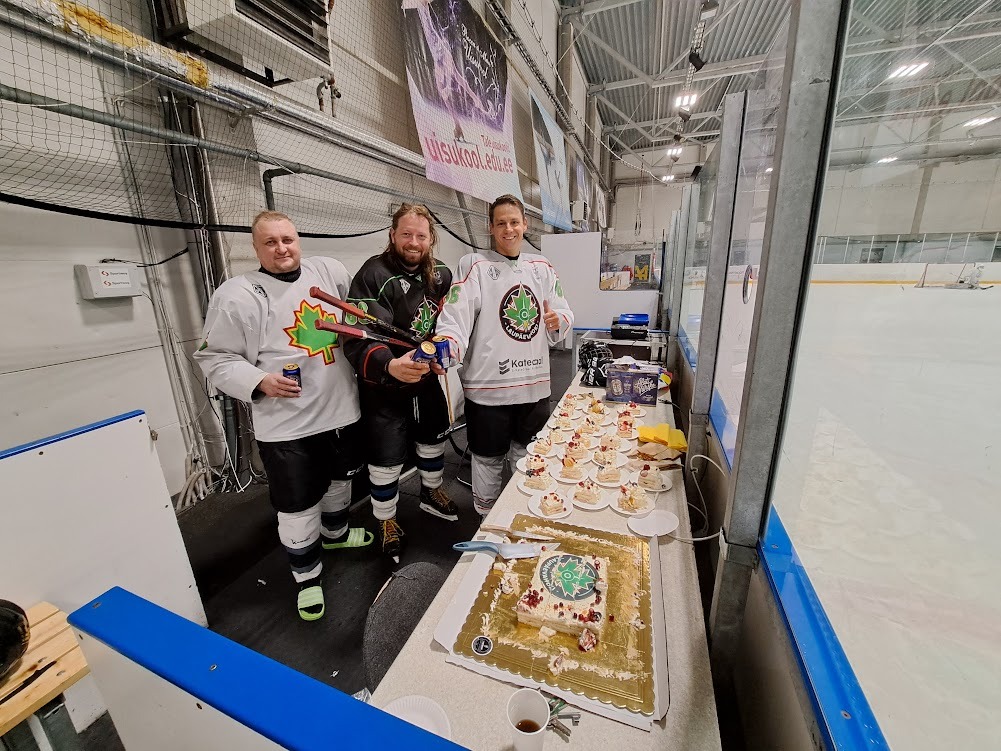 Ice Hockey Team Cake